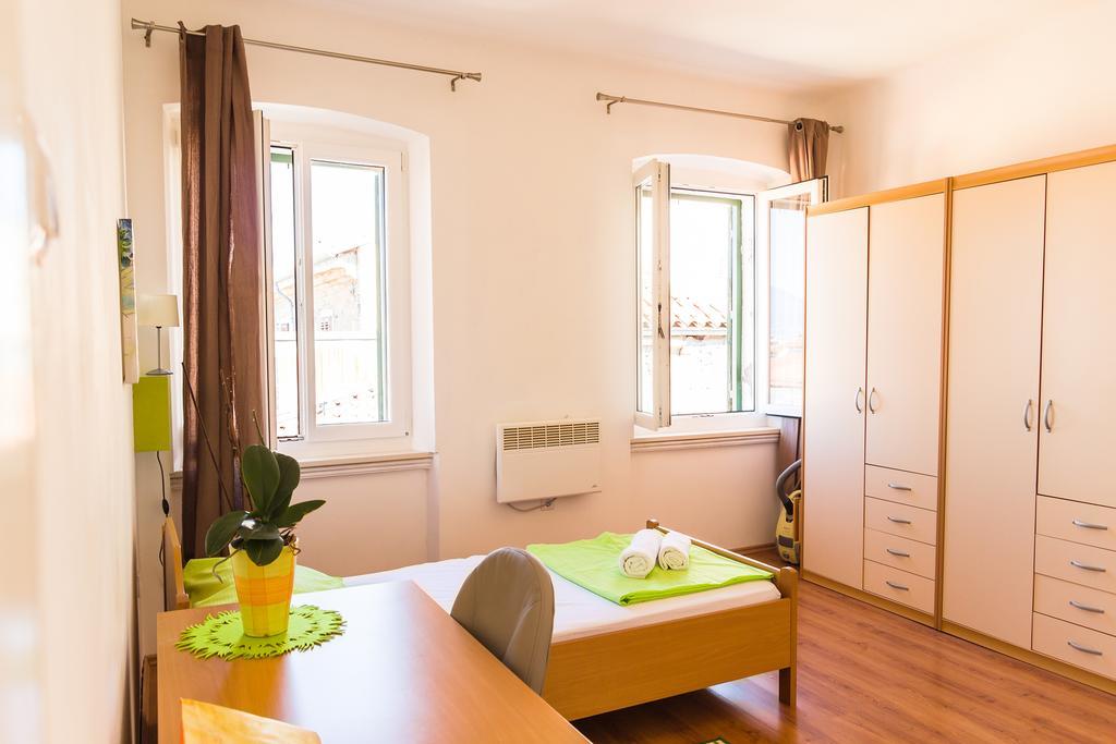 Apartment Mia غييكا المظهر الخارجي الصورة